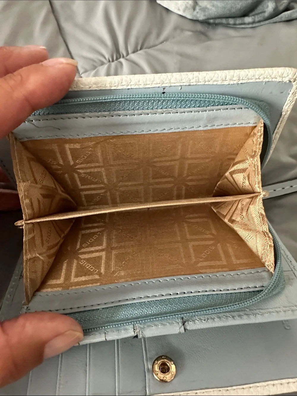 Lodis White Pebbled Leather Zip Wallet